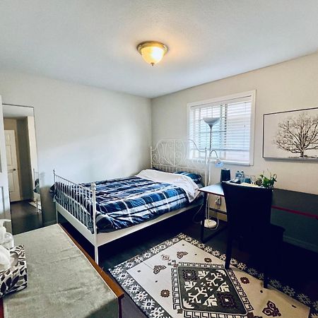 Airport Cozy Room 舒适小屋 Vancouver, Richmond,Near Yvr Dış mekan fotoğraf